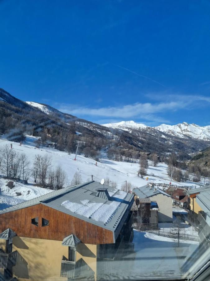 Studio Au Pied Des Pistes อัลโลส ภายนอก รูปภาพ